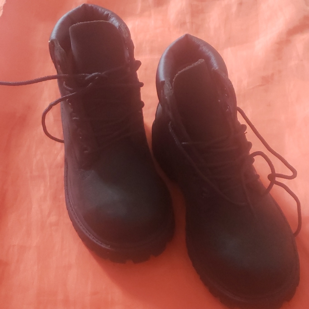 Timberland - Picture 2 of 2